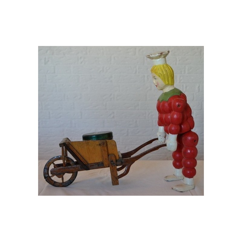 Beeld van Flipje 5 (hout)